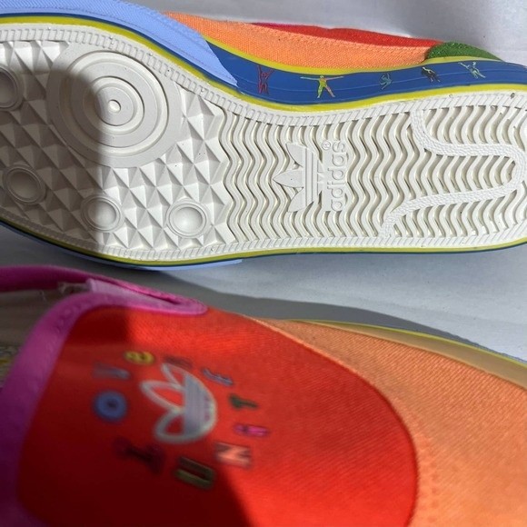 Adidas Rainbow Pride Colorful Colorblock Love Unites Nizza Slip On Mens Sneakers main image 6